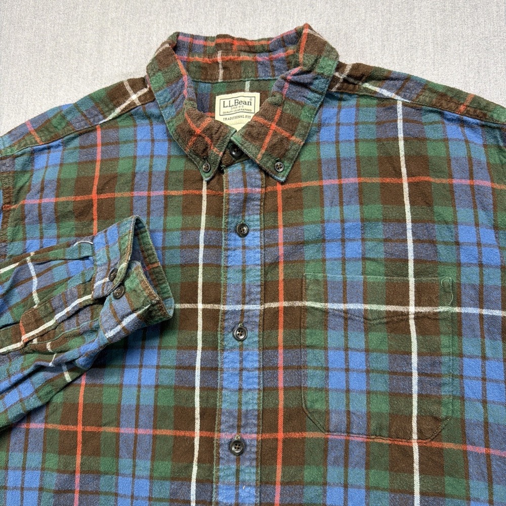 LL Bean Traditional Fit Flannel Shirt Plaid Blue Green red XL Cabin Outdoors